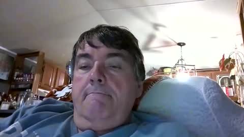 Snapshot of wldlife chatting on October 12, 2025, 10:42 pm wldlife online show from October 12, 2025, 10:42 pm