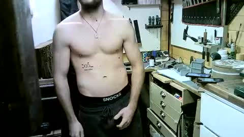 Snapshot of wolf021221 chatting on November 16, 2025, 4:56 pm wolf021221 online show from November 16, 2025, 4:56 pm