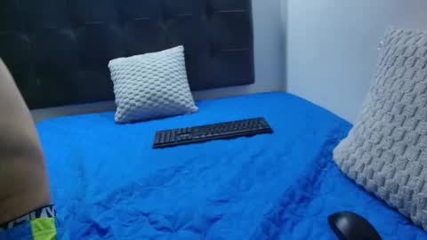  W O L F  online show from February 28, 2025, 11:14 am