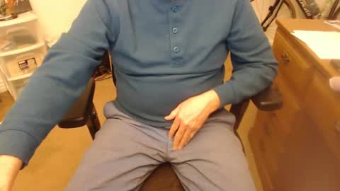 Snapshot of wolfie0717 chatting on February 11, 2025, 2:35 am wolfie0717 online show from February 11, 2025, 2:35 am