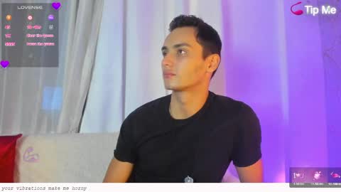 Snapshot of wolfkyng chatting on May 18, 2026, 12:55 pm Andrew online show from May 18, 2026, 12:55 pm