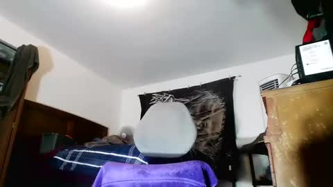 wolfman79 online show from October 18, 2025, 10:38 am