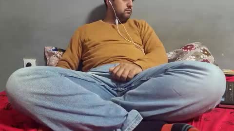 wolf boy online show from January 8, 2026, 1:52 am