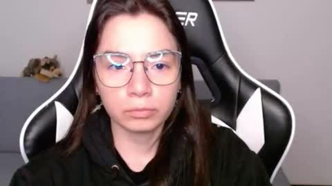 Alex online show from April 1, 2026, 1:50 am