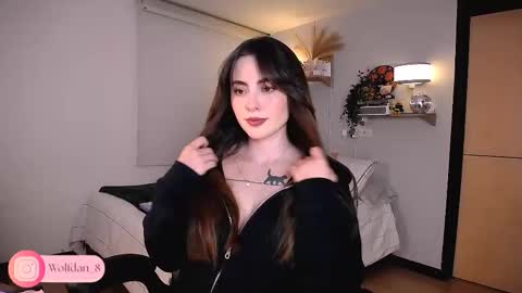   online show from September 20, 2025, 3:29 am