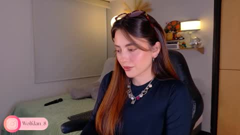   online show from November 6, 2025, 3:29 am