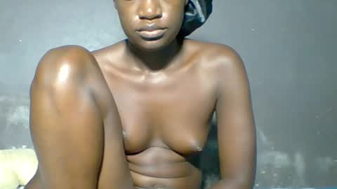 Snapshot of wonders0786 chatting on June 20, 2026, 6:33 pm Your black bunny online show from June 20, 2026, 6:33 pm