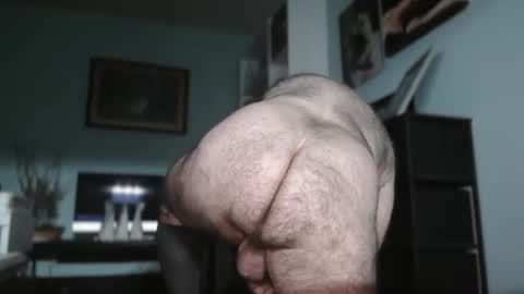 Snapshot of woofattk2025 chatting on February 23, 2026, 11:07 am woofattk2025 online show from February 23, 2026, 11:07 am