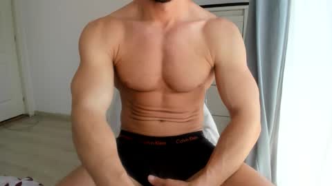 Snapshot of woolfiie chatting on May 3, 2026, 8:09 am Wolfie online show from May 3, 2026, 8:09 am