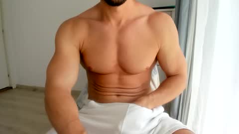 Snapshot of woolfiie chatting on May 30, 2026, 8:22 am Wolfie online show from May 30, 2026, 8:22 am