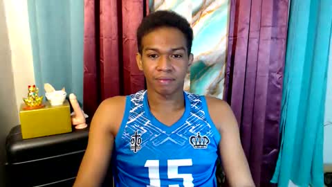 Josh This is my new account now  online show from November 8, 2025, 9:13 pm