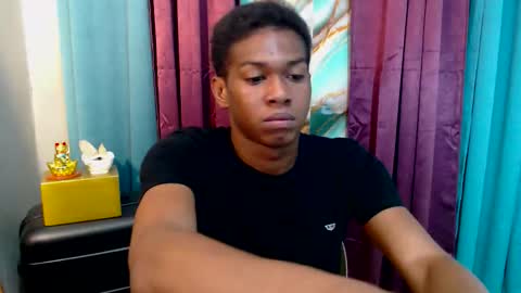 Josh This is my new account now  online show from December 19, 2025, 12:39 am