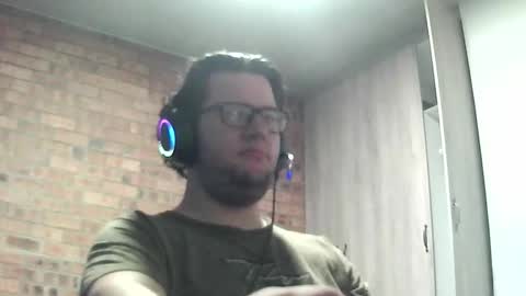 worsie online show from October 29, 2025, 7:04 pm