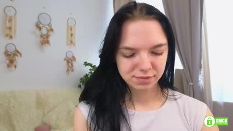Evelin online show from March 27, 2026, 9:32 am