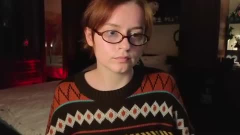 Snapshot of wow_luvng chatting on June 24, 2026, 1:32 pm Rebecy online show from June 24, 2026, 1:32 pm