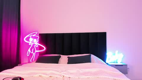 Emi online show from December 19, 2024, 5:18 am