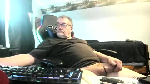 wowsers2022 online show from March 12, 2026, 6:58 pm