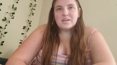 wrenwinters online show from September 12, 2025, 5:35 pm