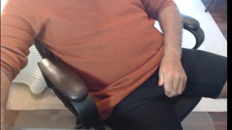 Snapshot of wsteel66 chatting on January 6, 2025, 4:44 pm Wsteel66 online show from January 6, 2025, 4:44 pm