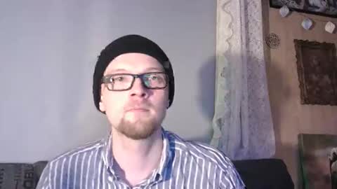 Snapshot of wulffi95 chatting on February 1, 2026, 2:10 am wulffi95 online show from February 1, 2026, 2:10 am