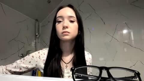 Snapshot of wynellmchorse chatting on April 7, 2026, 1:00 pm Kate online show from April 7, 2026, 1:00 pm