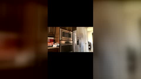 Wynter Heat online show from April 2, 2026, 8:39 pm