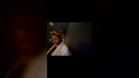 Snapshot of wynterheat chatting on May 2, 2026, 4:39 am Wynter Heat online show from May 2, 2026, 4:39 am