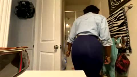 Snapshot of wynterheat chatting on July 13, 2026, 6:00 pm Wynter Heat online show from July 13, 2026, 6:00 pm