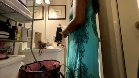 Snapshot of wynterheat chatting on July 27, 2026, 8:10 am Wynter Heat online show from July 27, 2026, 8:10 am