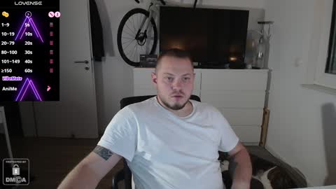 Snapshot of x19marco93x chatting on December 22, 2024, 2:49 pm x19marco93x online show from December 22, 2024, 2:49 pm