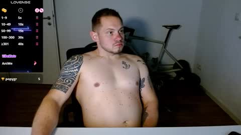 Snapshot of x19marco93x chatting on January 11, 2026, 6:46 pm x19marco93x online show from January 11, 2026, 6:46 pm