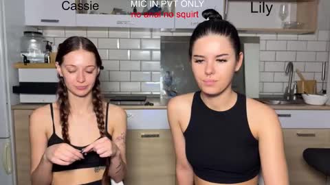 Snapshot of x_kai chatting on January 11, 2026, 4:34 pm wiwi clap clap cat baby girl online show from January 11, 2026, 4:34 pm