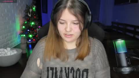 LOVE NERDS ONLY online show from December 29, 2024, 3:11 am