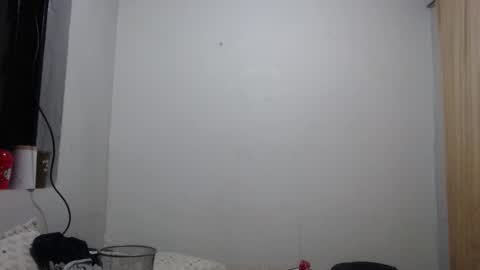 Snapshot of xalejo_max chatting on November 24, 2025, 10:42 pm xalejo_max online show from November 24, 2025, 10:42 pm