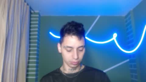 Snapshot of xalejo_max chatting on December 16, 2025, 7:35 am xalejo_max online show from December 16, 2025, 7:35 am