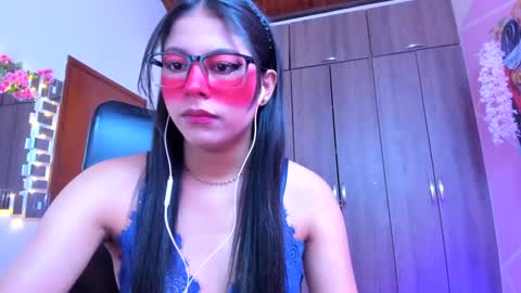 Snapshot of xallysonx_ chatting on September 27, 2025, 11:26 am XALLYSONX online show from September 27, 2025, 11:26 am