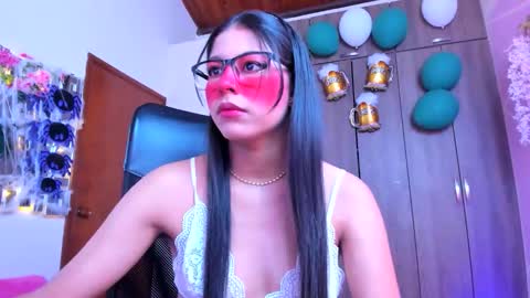Snapshot of xallysonx_ chatting on October 3, 2025, 11:40 am XALLYSONX online show from October 3, 2025, 11:40 am