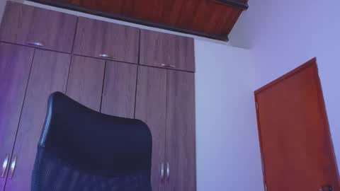 XALLYSONX online show from February 13, 2026, 11:28 am