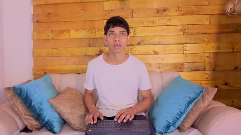 xander online show from April 21, 2026, 2:34 pm