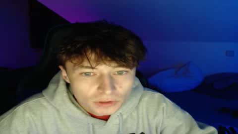 rx4per online show from November 2, 2025, 4:15 am