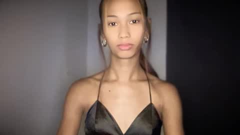 Cassandra online show from November 24, 2025, 6:24 am