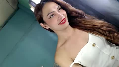 Snapshot of xangel_redx chatting on December 6, 2024, 5:31 am ANGEL online show from December 6, 2024, 5:31 am