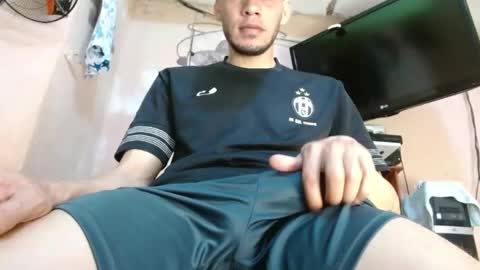 Snapshot of xavicock24 chatting on December 11, 2024, 2:22 pm xavicock24 online show from December 11, 2024, 2:22 pm