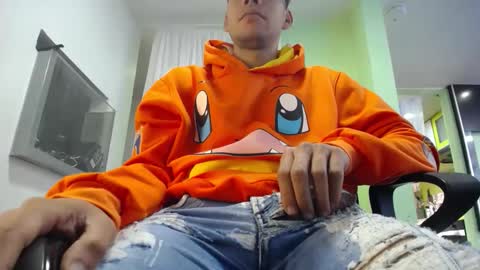 Snapshot of xavicock24 chatting on January 26, 2025, 1:36 pm xavicock24 online show from January 26, 2025, 1:36 pm