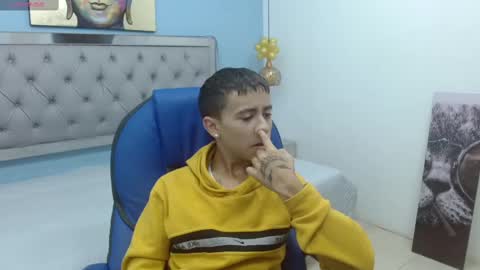 xavii_18_ online show from January 23, 2025, 12:30 pm