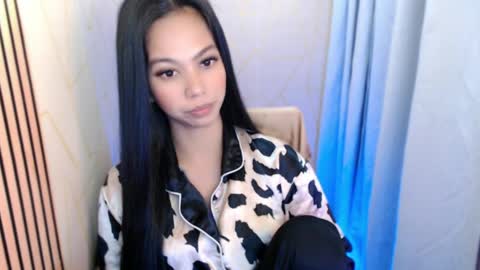 Blaire online show from April 10, 2026, 12:05 am