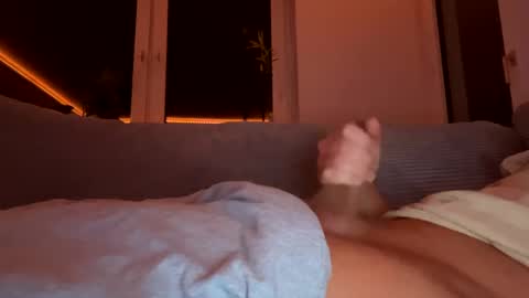 Snapshot of xbonbonx chatting on December 23, 2024, 6:16 pm BonBon online show from December 23, 2024, 6:16 pm