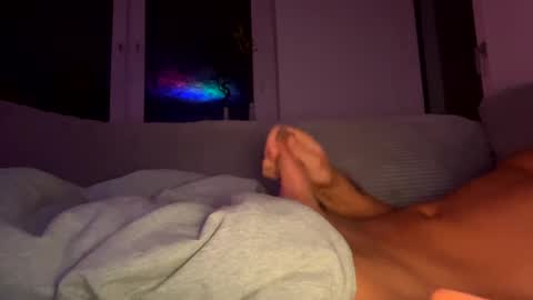 Snapshot of xbonbonx chatting on January 1, 2025, 10:03 pm BonBon online show from January 1, 2025, 10:03 pm