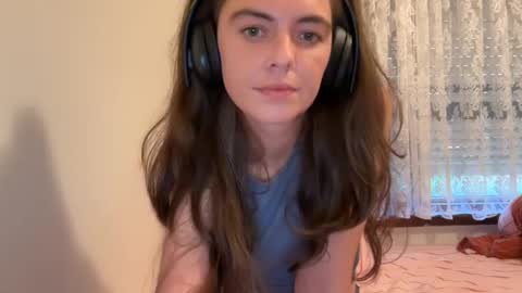 Snapshot of xcharliehoneyx chatting on July 2, 2026, 8:53 am xcharliehoneyx online show from July 2, 2026, 8:53 am