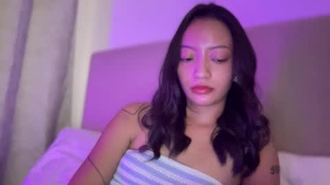 Sachi Cy online show from November 19, 2025, 1:55 pm